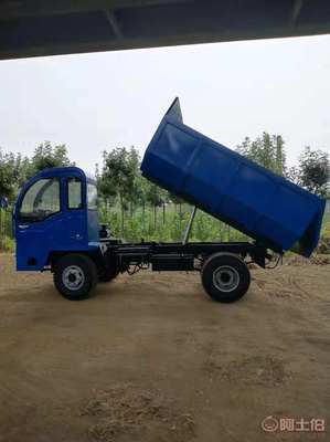 四驅(qū)農(nóng)用運(yùn)輸新利器 全能小型柴油自卸式翻斗車解析